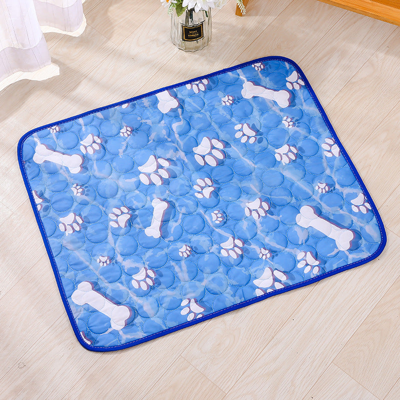 WilderPaw BreezeLounge - Refreshing Dog Mat Sky Blue Ice Silk Mat