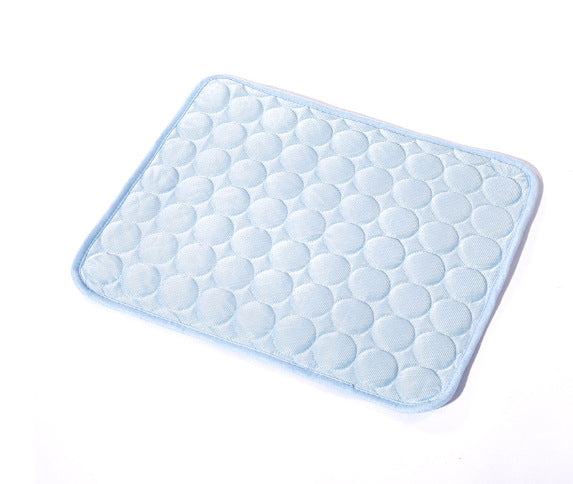 WilderPaw BreezeLounge - Refreshing Dog Mat Sky Blue Ice Silk Mat