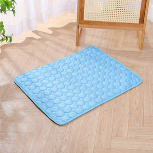 WilderPaw BreezeLounge - Refreshing Dog Mat Sky Blue Ice Silk Mat